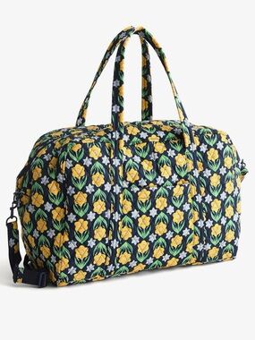 Vera Bradley Daffodils Large Miramar Weekender